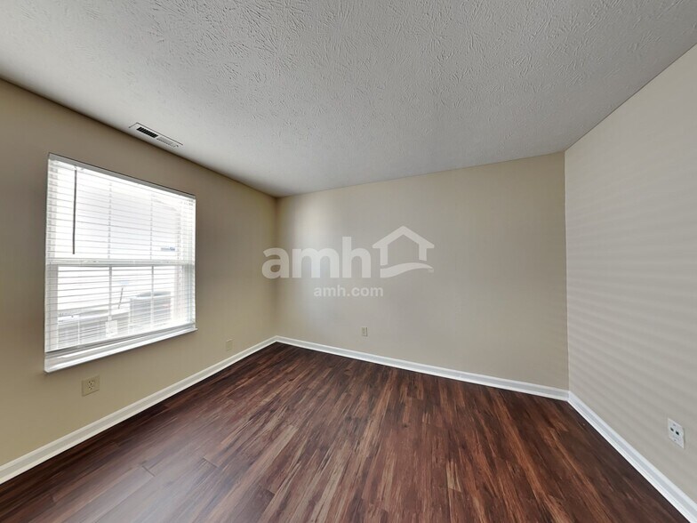 Building Photo - 5838 Twin River Ln