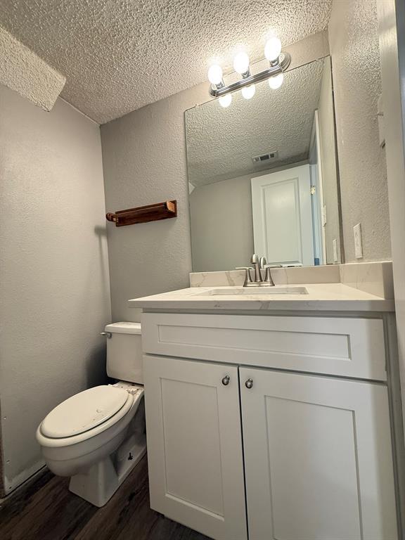 Building Photo - 13339 Water Oak Ln