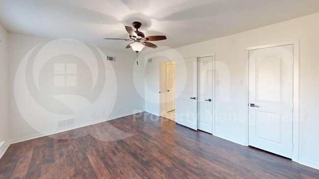 Building Photo - 3018 Stonehenge Ln