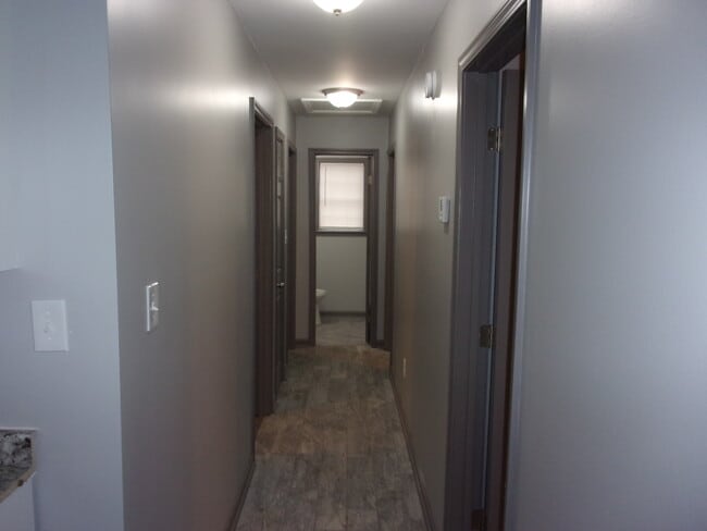 Building Photo - 3452 Austinwood Dr