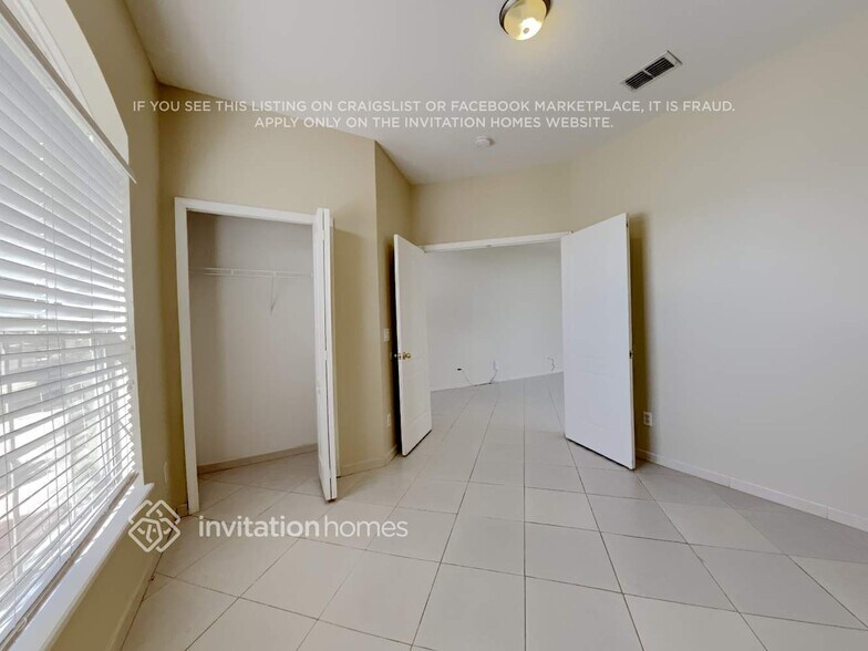 Building Photo - 11291 Moonshine Creek Cir