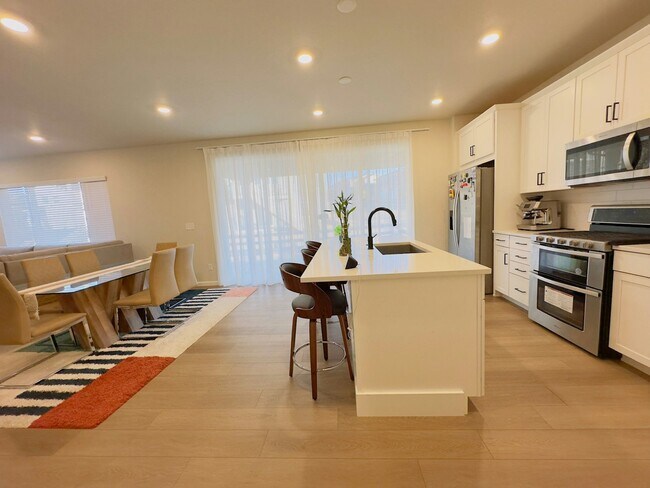 Building Photo - 6944 Hidden Cv Ct