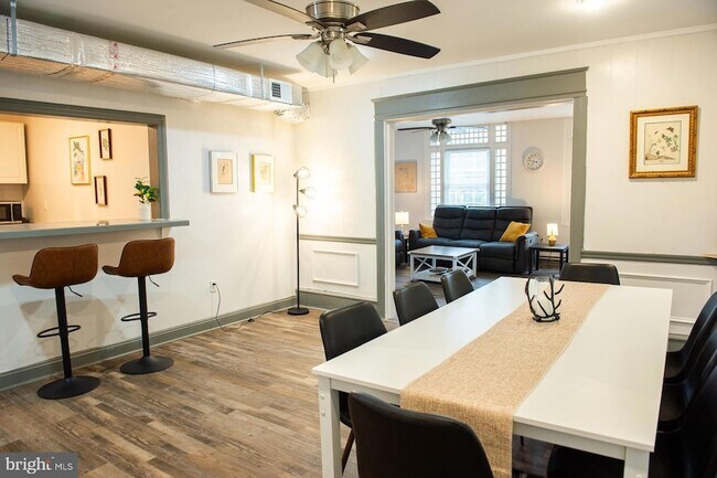 Building Photo - 3809 Ventnor Ave