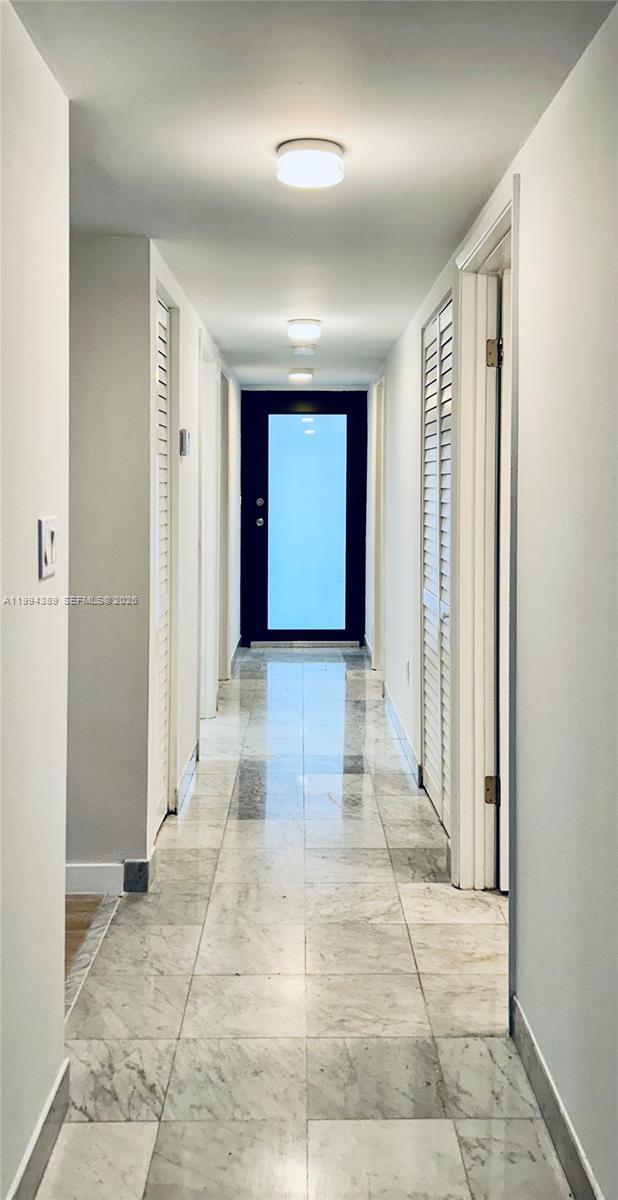 Building Photo - 5845 Collins Ave