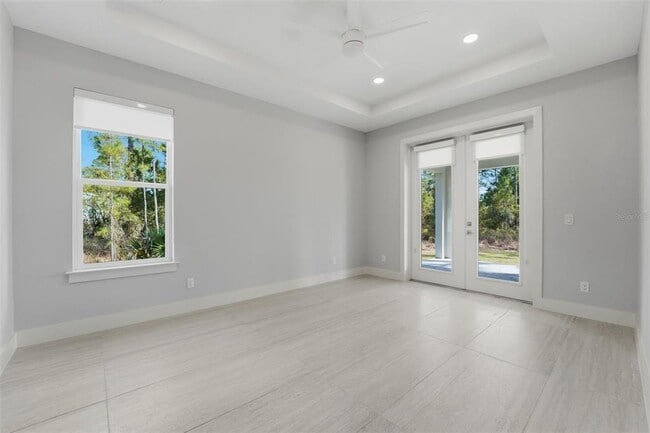 Building Photo - 5823 Burwin Ave