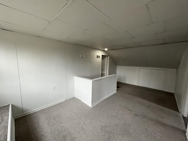 Building Photo - 2235 Middle St