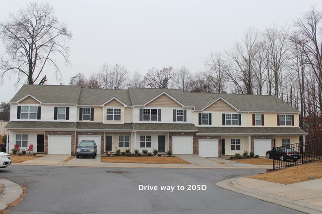 Building Photo - 205 Limerick Rd