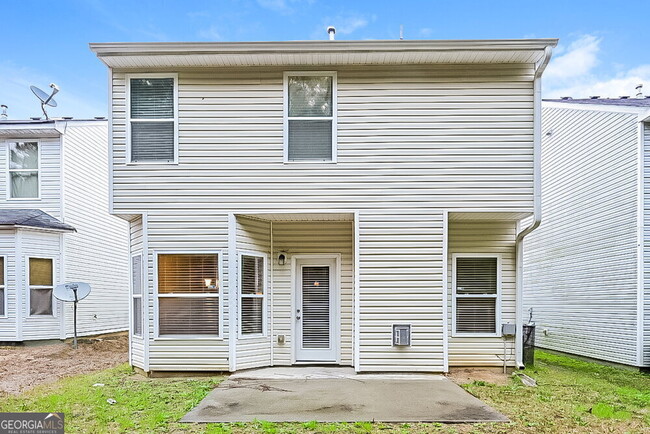 Building Photo - 6490 Grey Fox Way