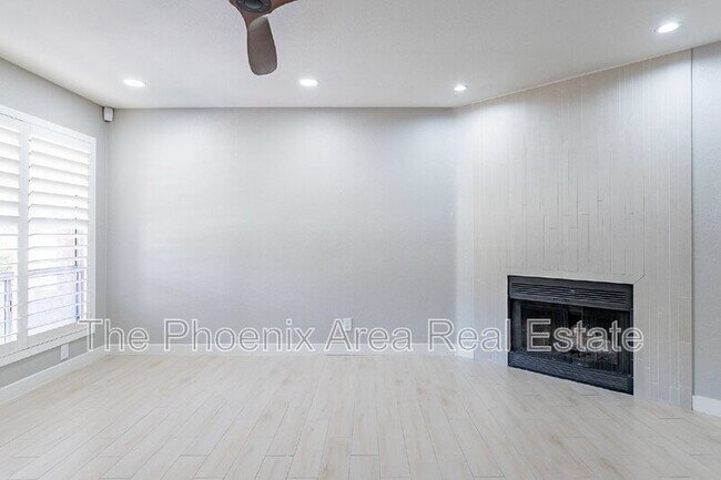 Building Photo - 93 N Cooper Rd