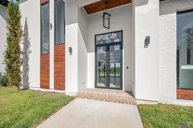 Building Photo - 9825 Fawn Vw Dr