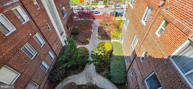 Building Photo - 5407 9th St NW