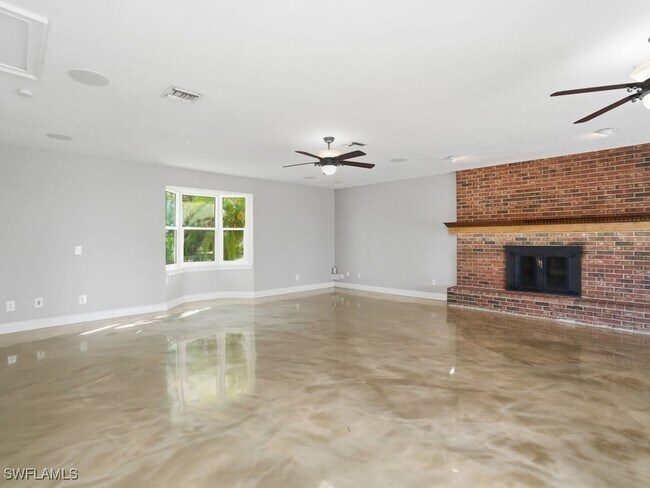 Building Photo - 4920 Shady River Ln