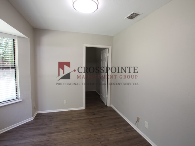 Building Photo - Charming 3 Bedroom in Whitehouse!