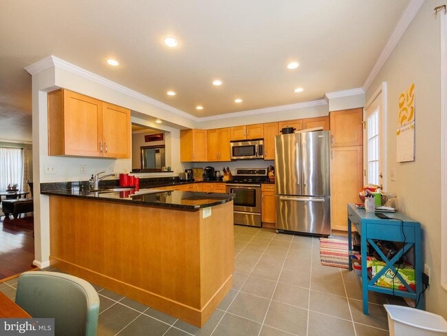 Building Photo - 9419 Steeple Ct