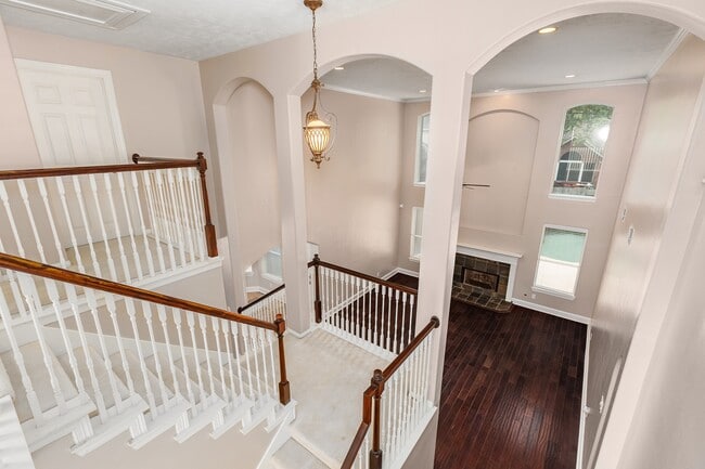 Building Photo - 3215 Canna Lily Ct