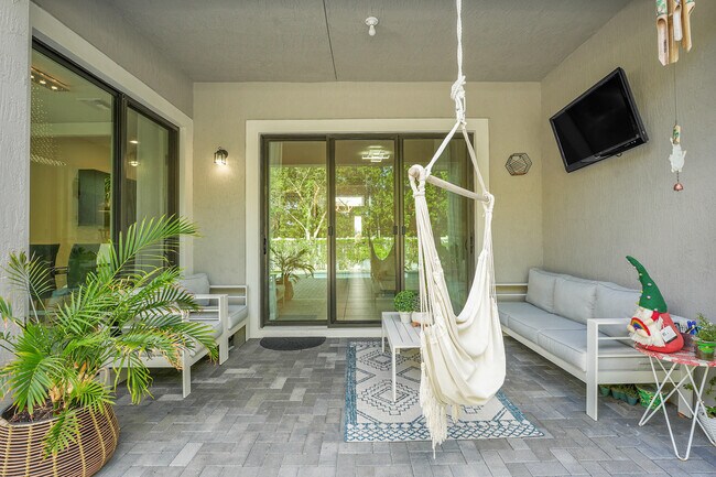 Building Photo - 7272 Estero Dr