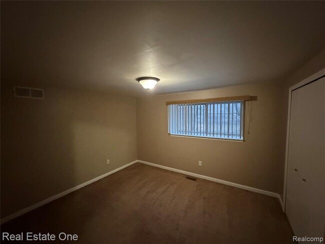 Building Photo - 37035 E Aragona Dr