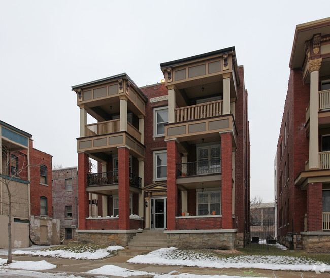 Building Photo - Lathrop