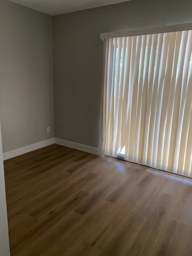 Building Photo - 2814 E Le Marche Ave