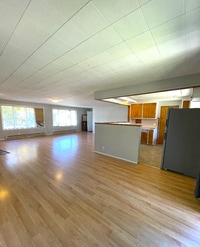 Building Photo - 1112 Yew St