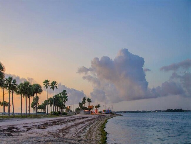 Building Photo - 240 Whisper Lake Rd