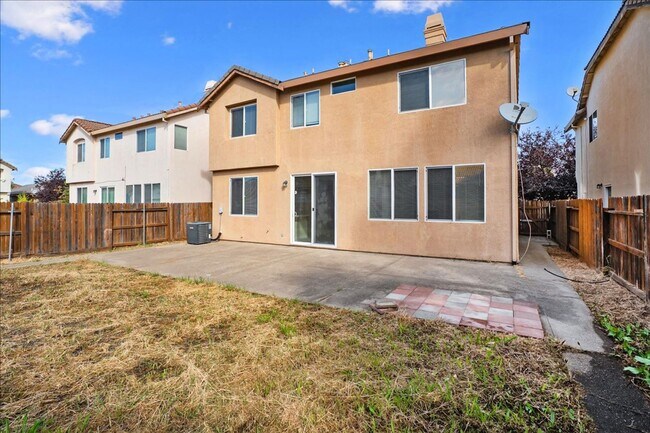 Building Photo - 9074 Piazza Ct