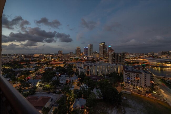 Building Photo - 345 Bayshore Blvd