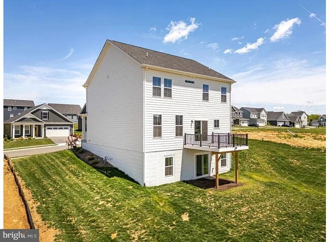 Building Photo - 5019 Forsythia Pl