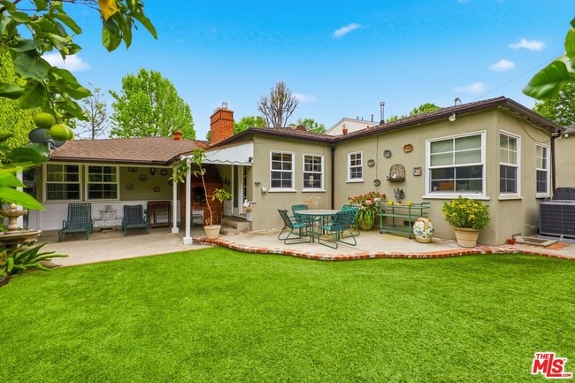 Building Photo - 11333 Berwick St