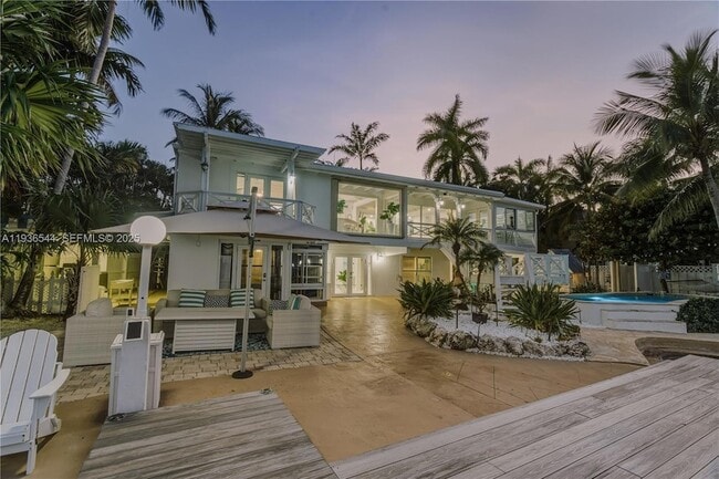 Building Photo - 16 North Dr