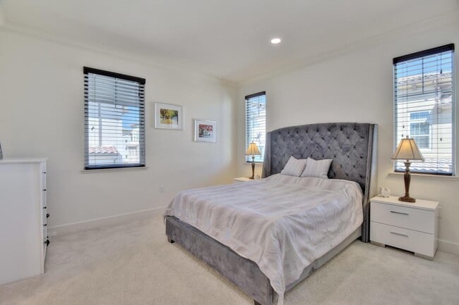 Building Photo - 3089 Valley of Hearts Delight Pl