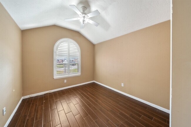Building Photo - 16170 Golden Sands Dr