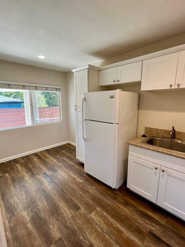 Building Photo - 1 Bed/1 Bath in North Park