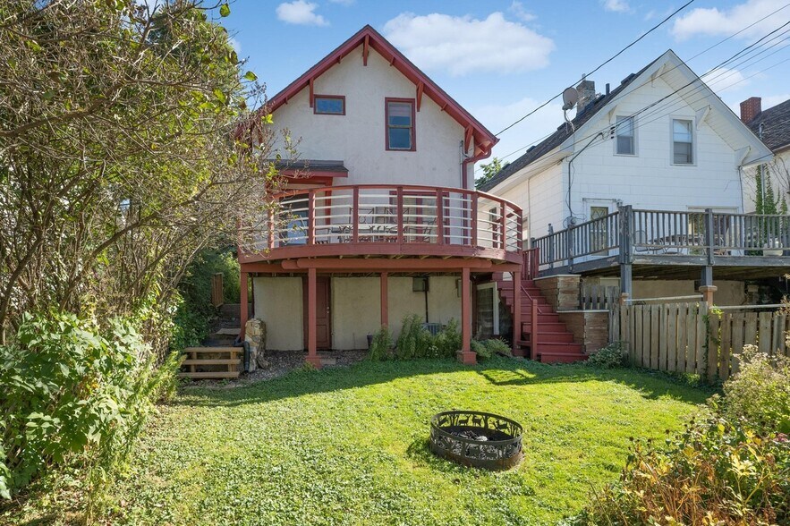 Building Photo - 2628 Ulysses St NE