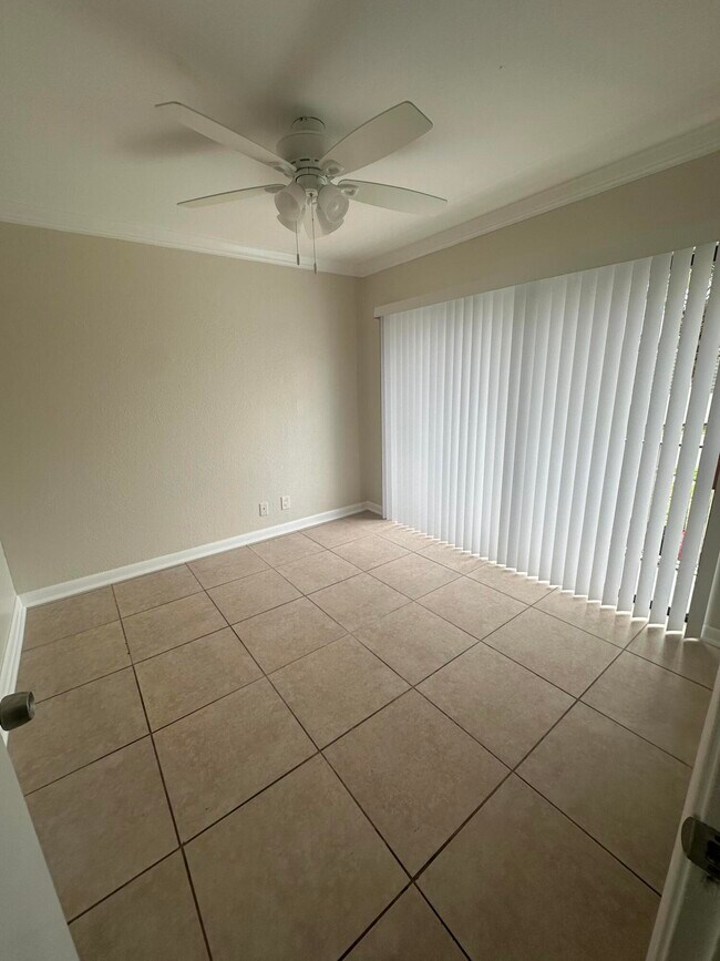 Building Photo - 1827 N Congress Ave