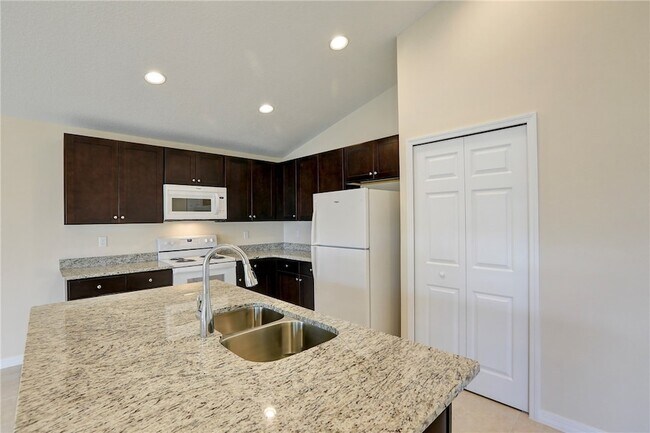 Building Photo - 8415 99th Ct