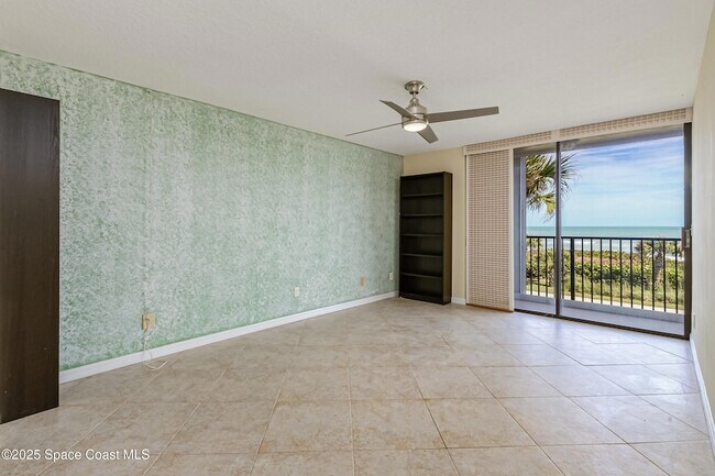 Building Photo - 1101 S Miramar Ave