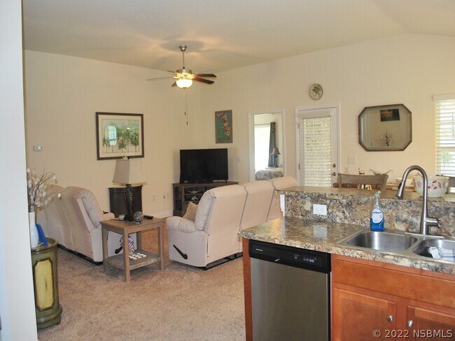 Building Photo - 621 Coral Trace Blvd