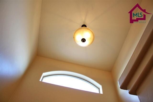 Building Photo - Beautiful Home in Gated community with pool, club house and limited work out facility.