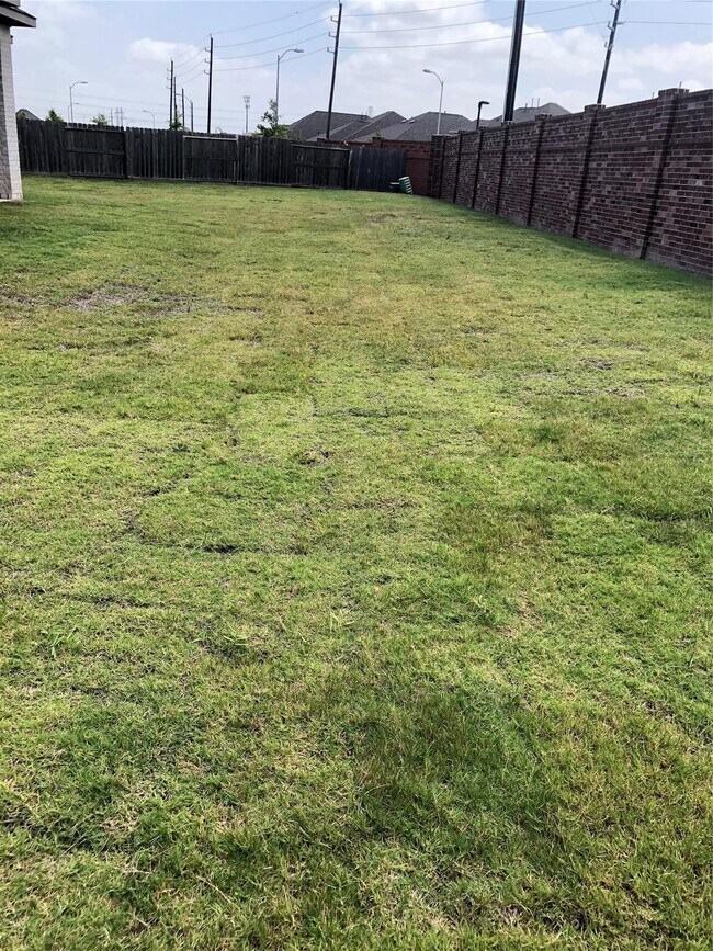 Building Photo - 24607 Bardona Way