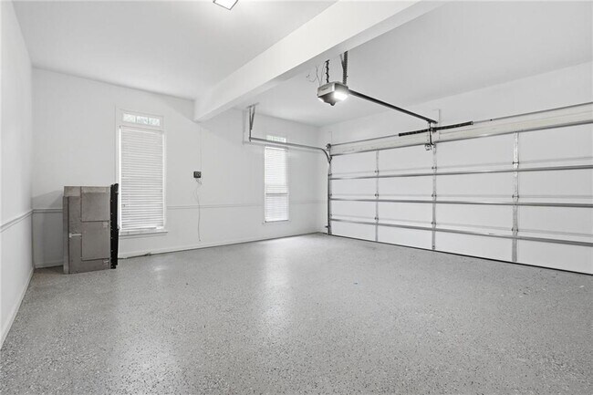 Building Photo - 4465 Park Brooke Trace