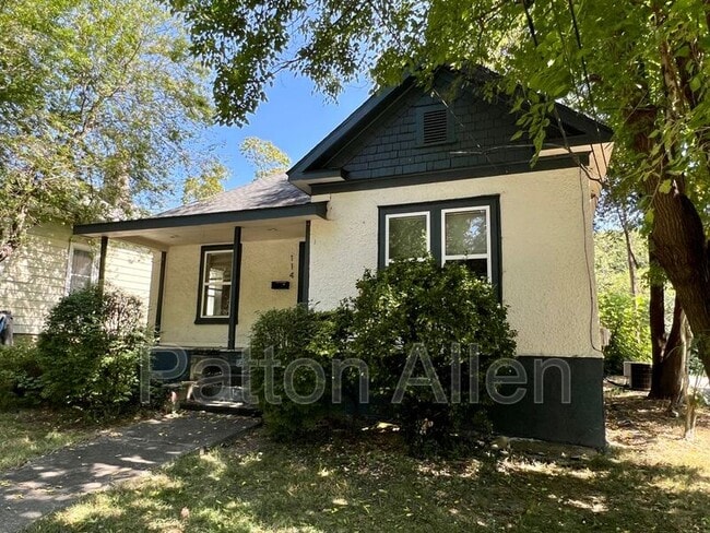 Building Photo - 114 Clingman Ave