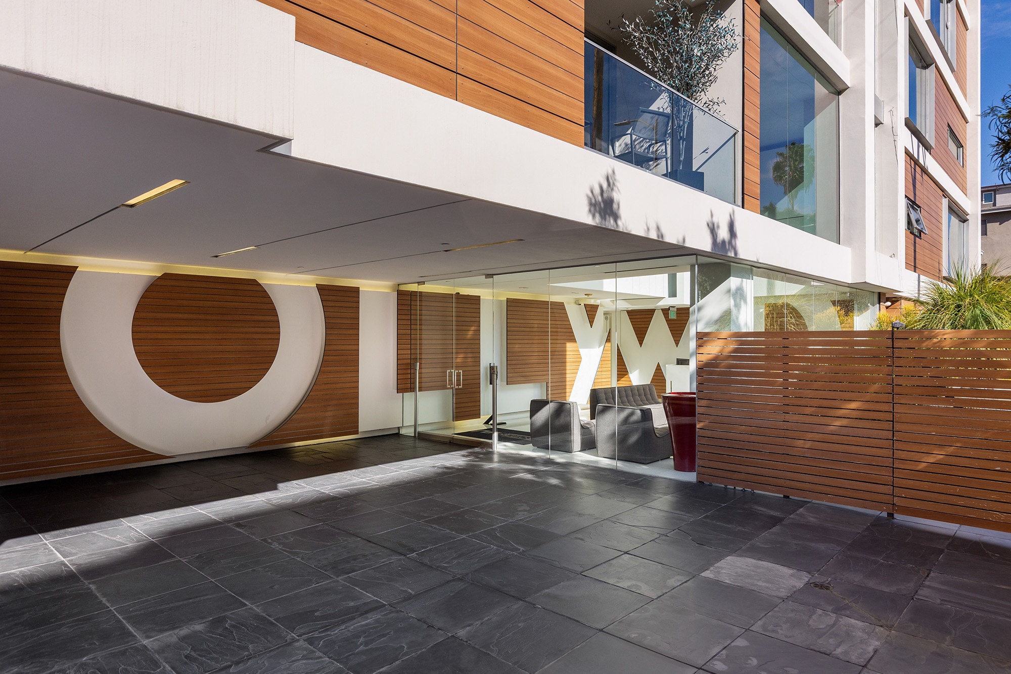 Entrance - 6735 Yucca St