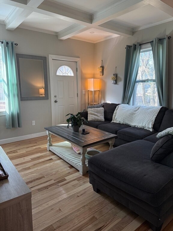 Building Photo - 86 Oak St