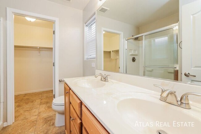 Building Photo - 4814 E Canary Grass Dr