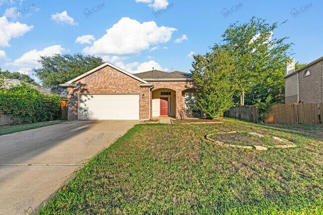 Primary Photo - 1004 Riverside Ct