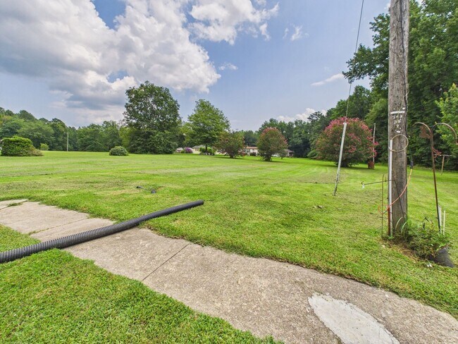 Building Photo - 11625 Reedy Branch Rd