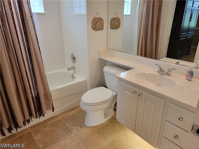 Building Photo - 28209 Jeneva Way