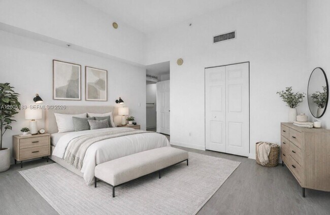 Building Photo - 8395 SW 73rd Ave