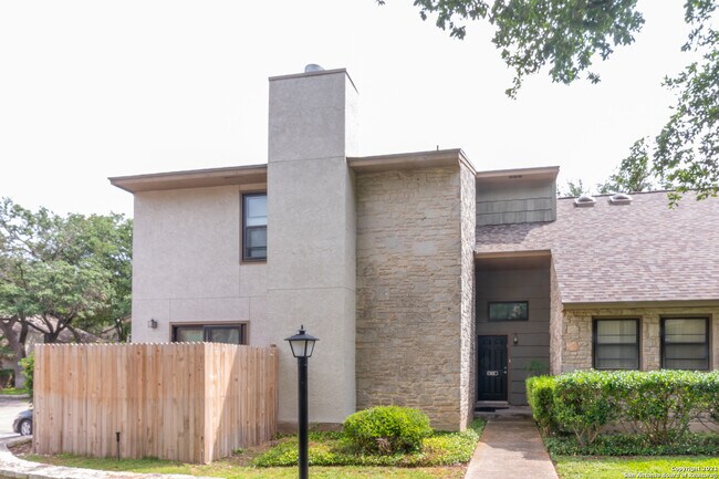 Building Photo - 14122 Churchill Estates Blvd